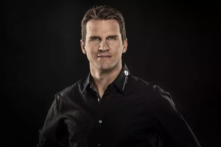 Michel Kratochvil, Leiter der Michel Kratochvil Tennis Academy